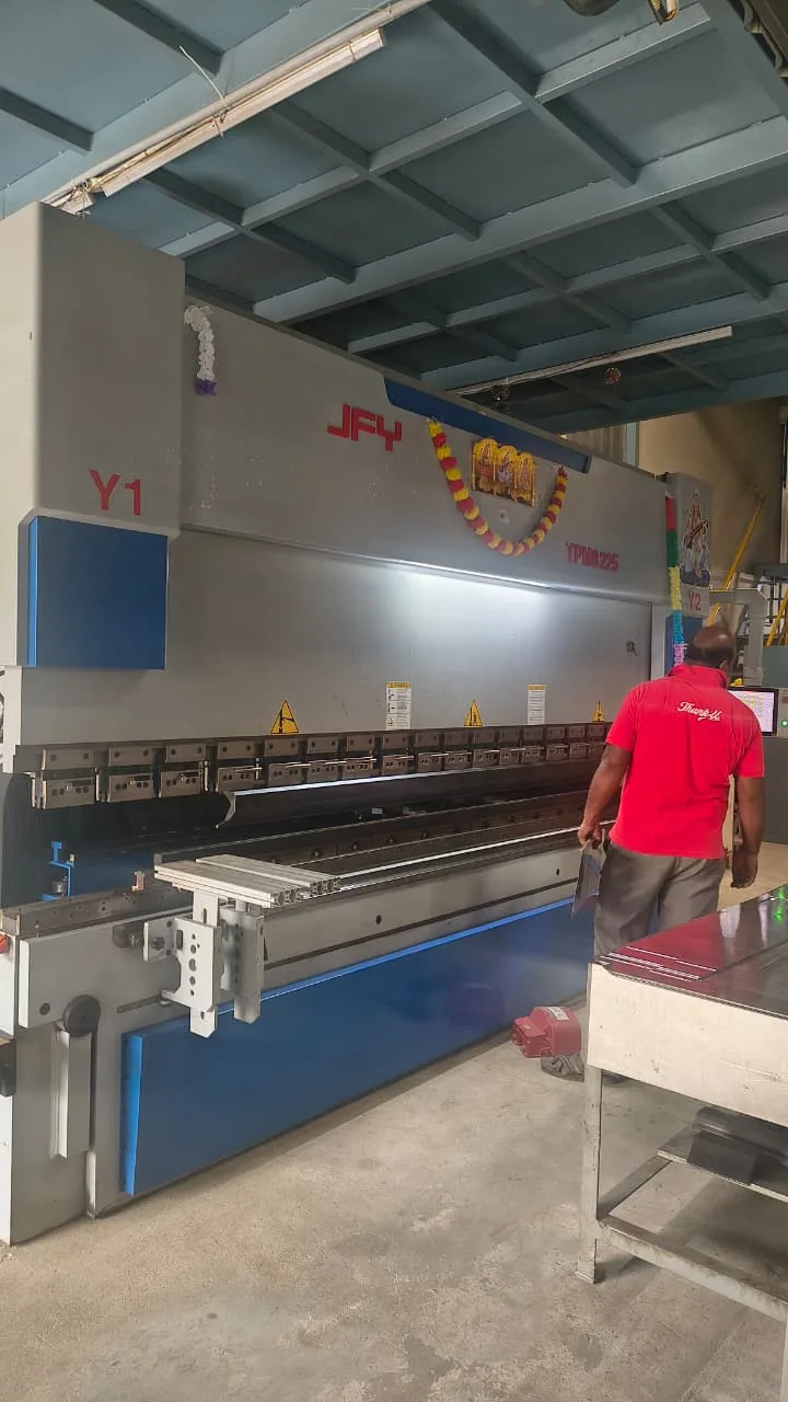 Press brake machine